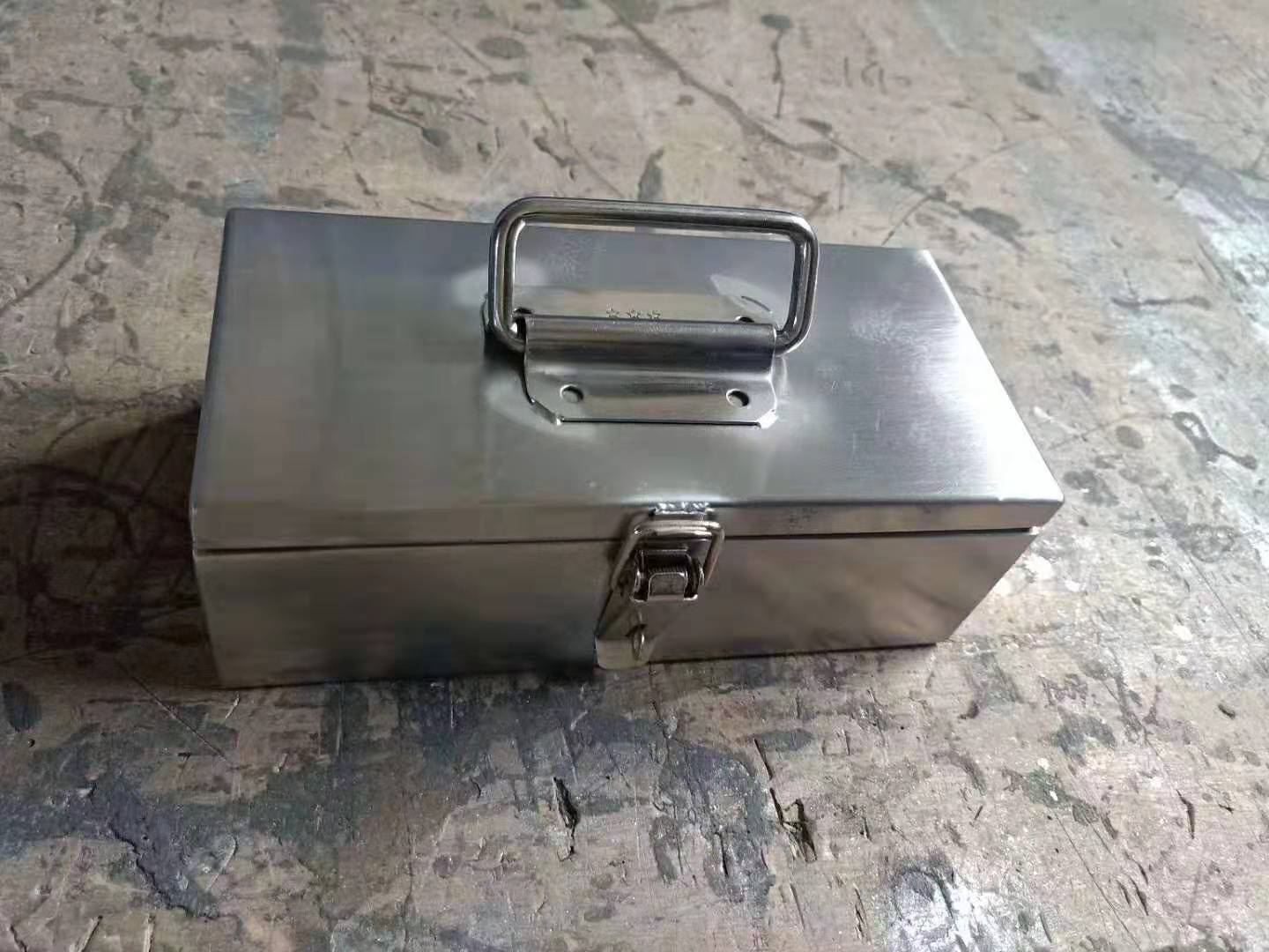 铅箱